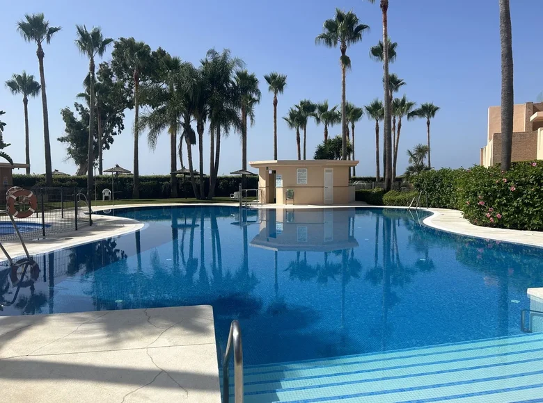 Apartamento 2 habitaciones 103 m² Estepona, Španjolska