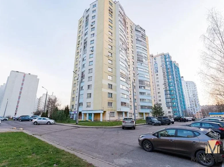 Shop 6 rooms 108 m² in Minsk, Belarus