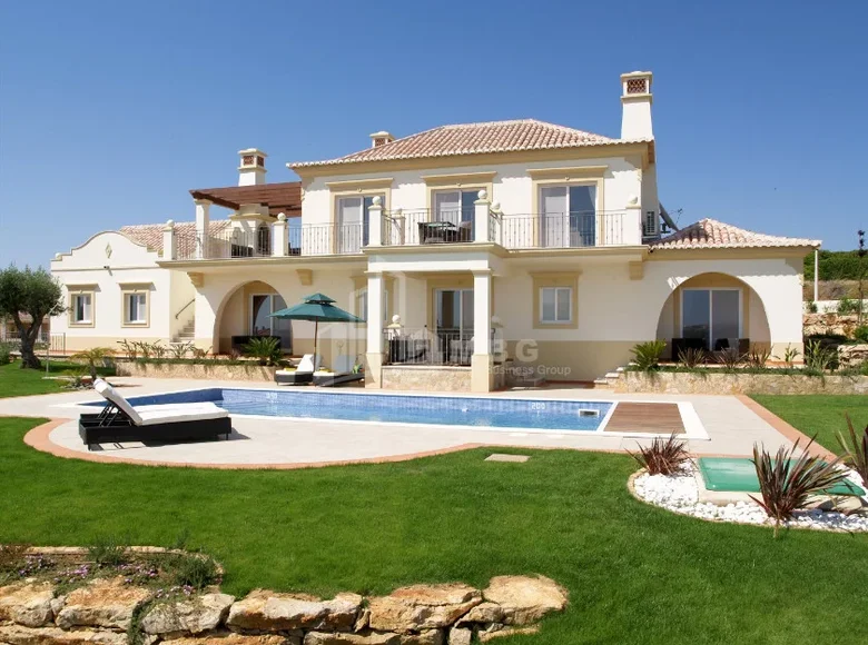 4 bedroom Villa 530 m² Tbilisi, Georgia
