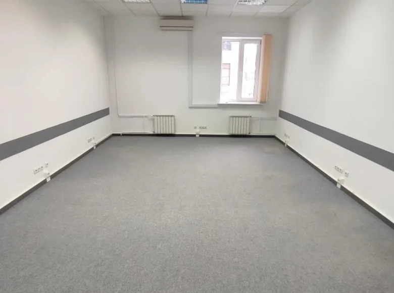 Oficina 33 m² en Minsk, Belarús