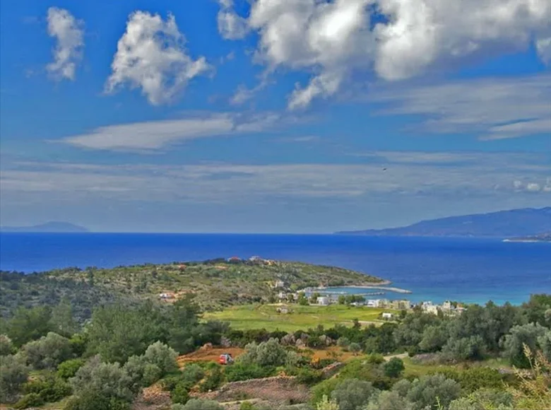 Land 1 room  Avgonyma, Greece