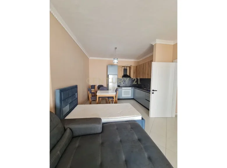 Apartamento 2 habitaciones  Golem, Albania