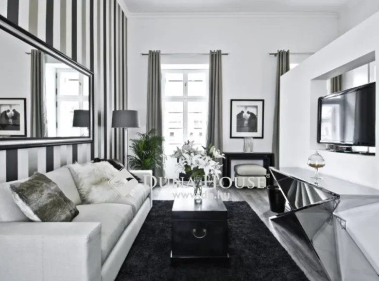 Apartment 157 m² Budapest, Hungary