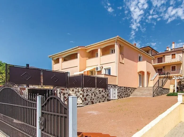 Hotel 200 m² Opcina Liznjan, Kroatien