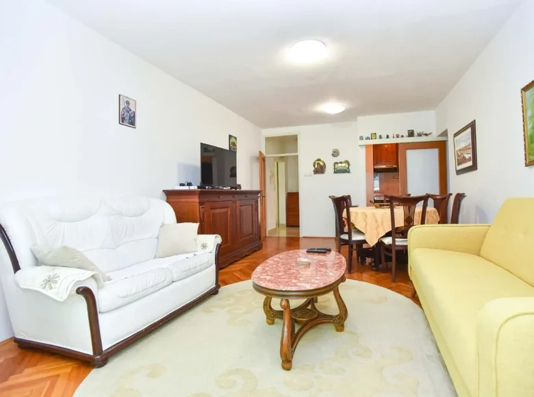 Apartamento 4 habitaciones 92 m² en Budva, Montenegro