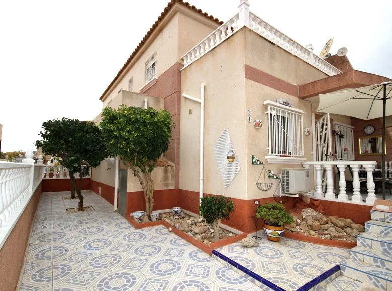 Дуплекс 4 комнаты 86 м² Торревьеха, Испания