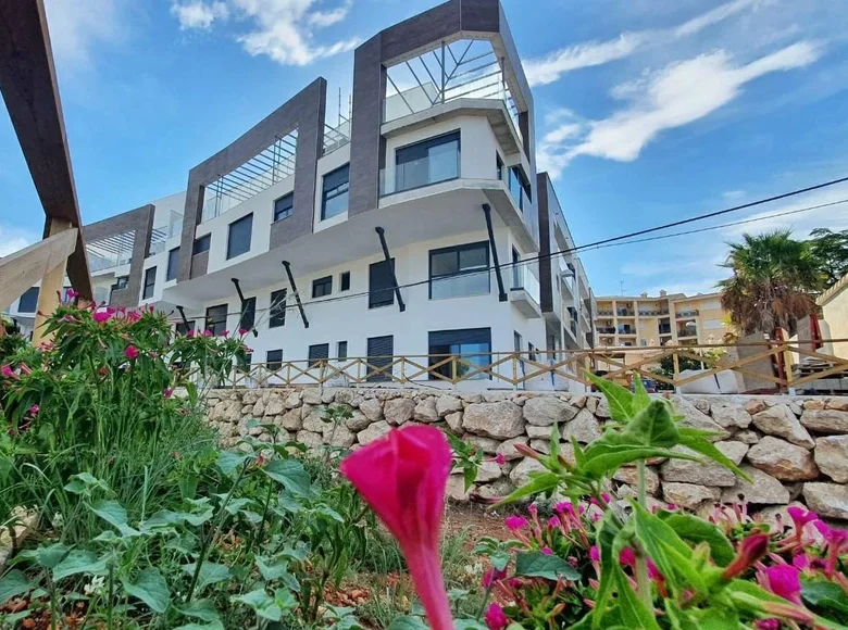 Apartamento 3 habitaciones 94 m² Denia, Španjolska