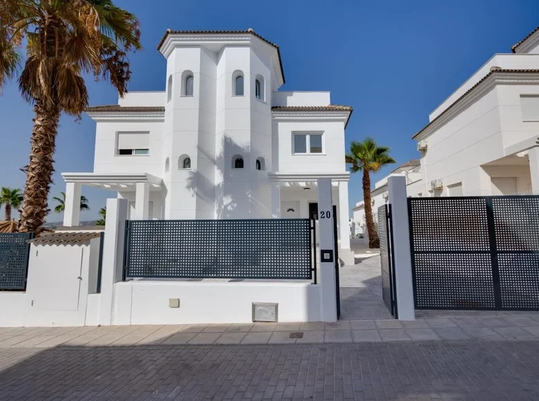 Вилла 2 спальни 109 м² San Fulgencio, Испания