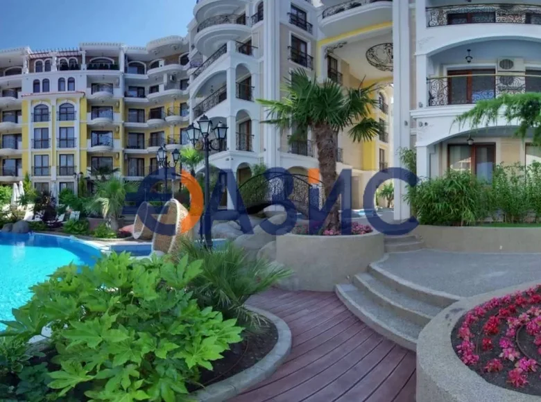 4 bedroom apartment 121 m² Nesebar, Bulgaria