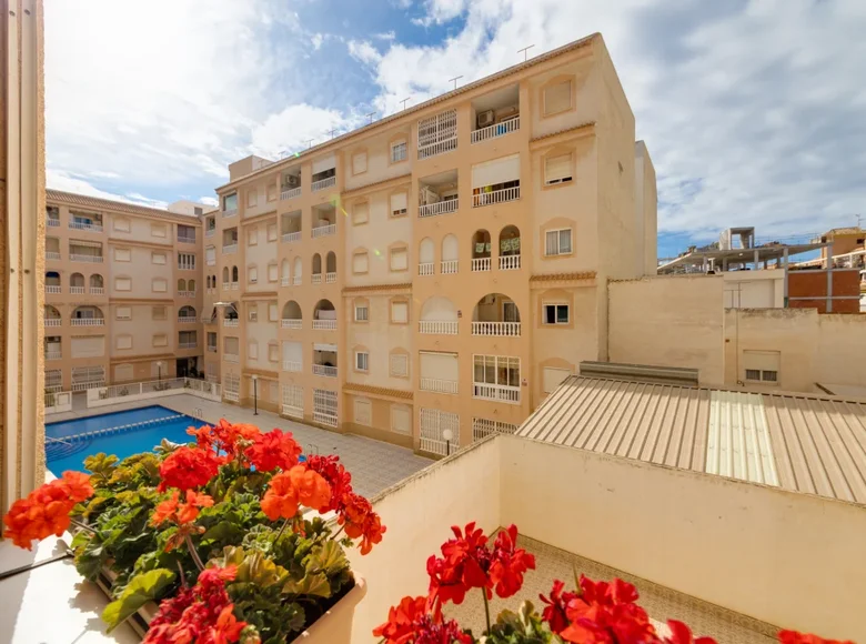 Apartamento 2 habitaciones 59 m² Torrevieja, Španjolska