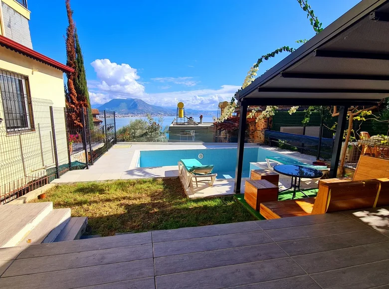 Квартира 3 комнаты 171 м² Аланья, Турция