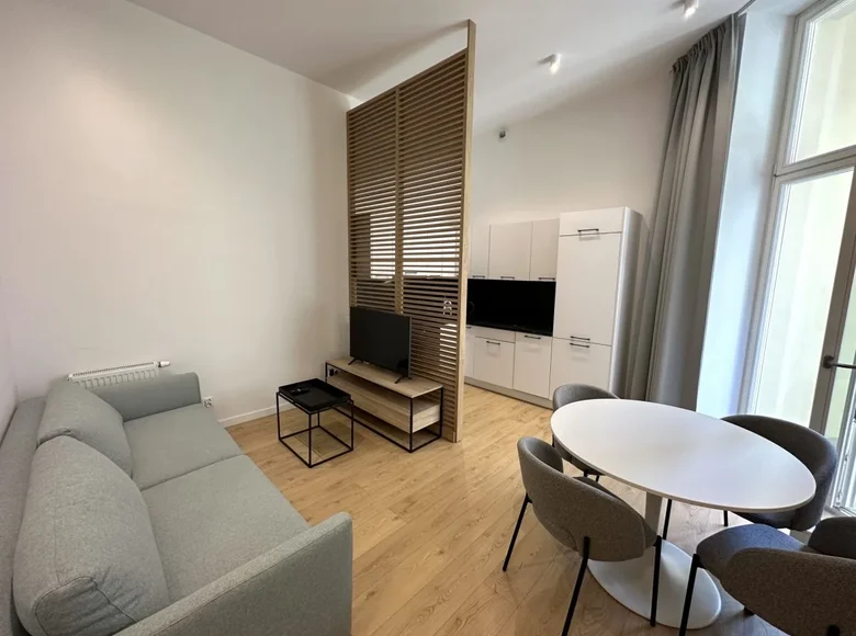 2 room apartment 40 m² in Poznan, Poland