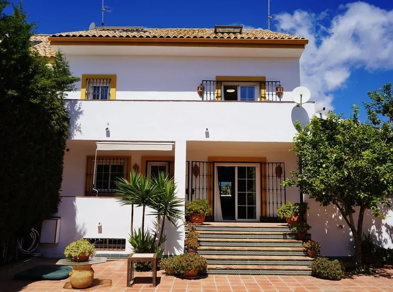 Apartamento 4 habitaciones 368 m² San Pedro Alcantara, Španjolska