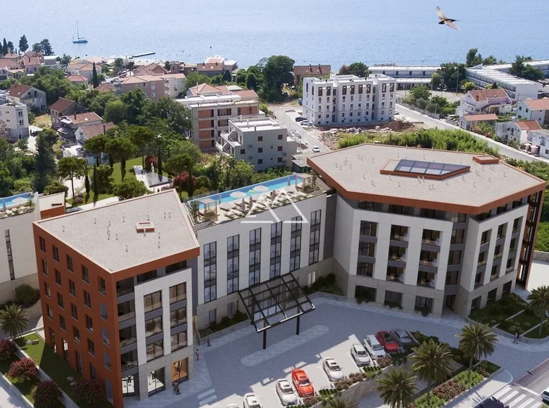 Mieszkanie 4 pokoi 153 m² Tivat, Czarnogóra