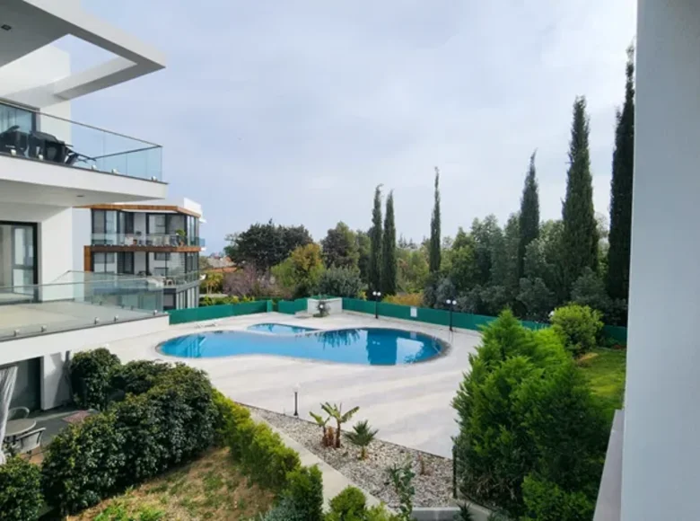 Residential complex Two bedroom apartment with roof terrace.