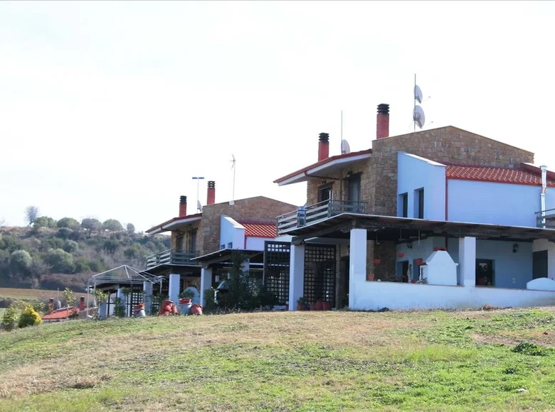 Stadthaus 1 Schlafzimmer 540 m² Ierissos, Griechenland