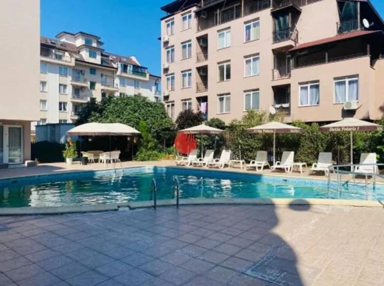 Квартира 1 спальня  Несебр, Болгария