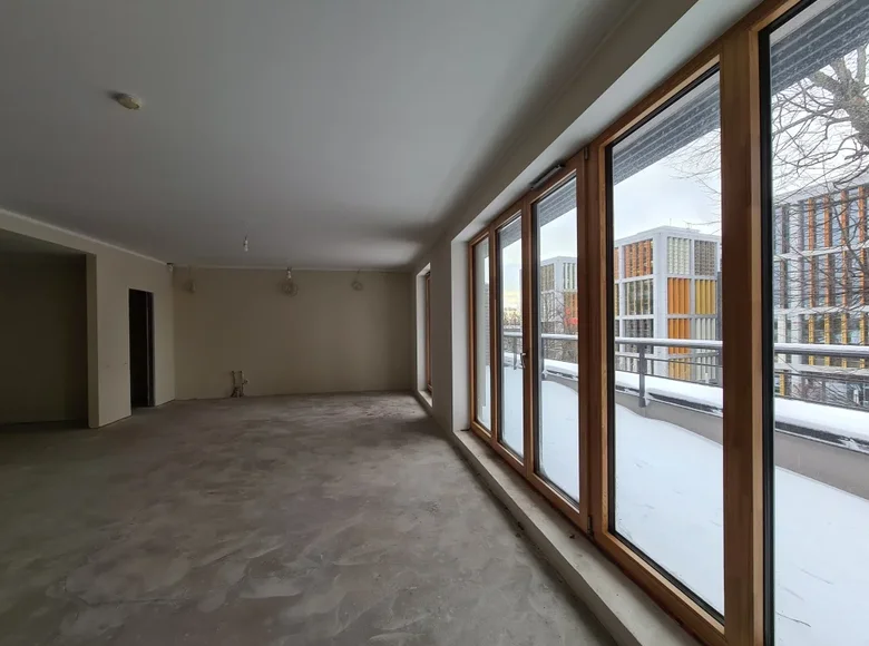 Mieszkanie 4 pokoi 190 m² Ryga, Łotwa