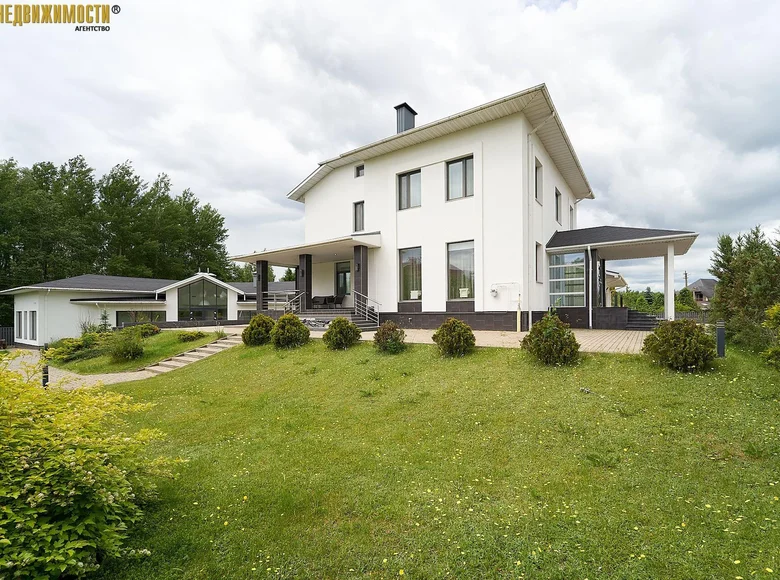 Chalet 387 m² Marjaliva, Bélarus