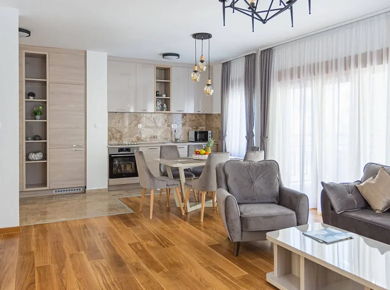 Квартира 1 спальня 74 м² Пржно, Черногория