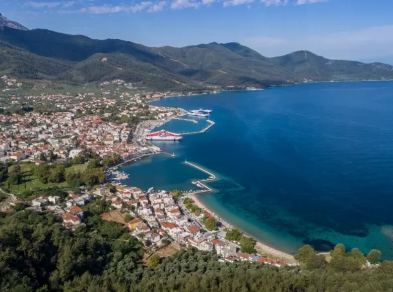 Land  Thassos, Greece