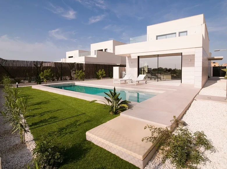 3-Schlafzimmer-Villa 142 m² Los Montesinos, Spanien