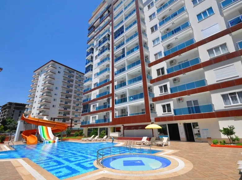 Mieszkanie 3 pokoi 120 m² Alanya, Turcja