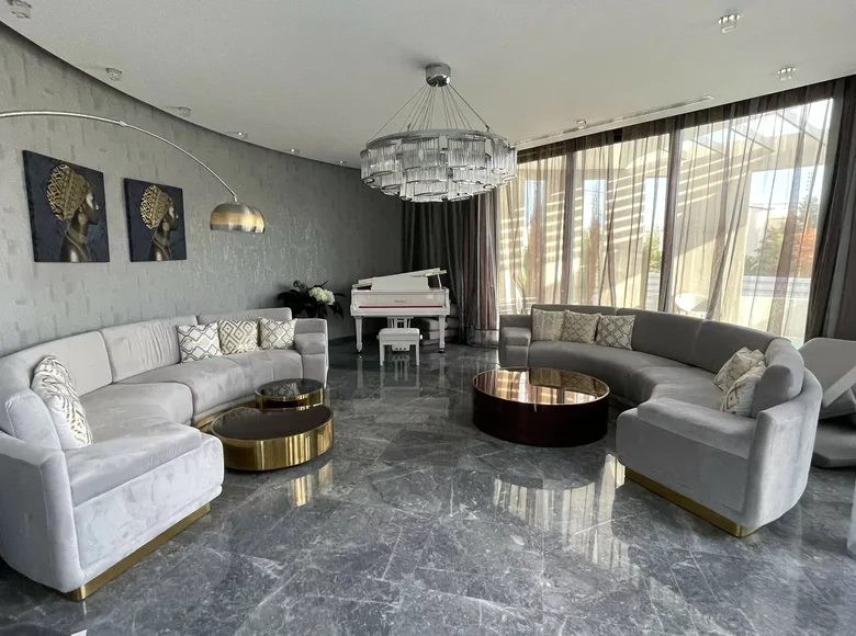 Casa 5 habitaciones 509 m² en Germasogeia, Chipre