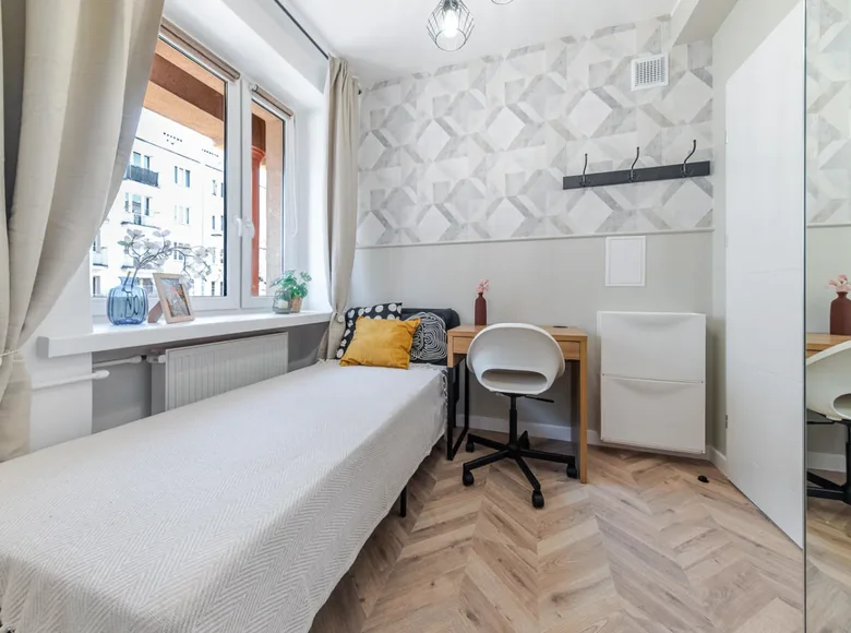 1 room apartment 17 m² in Warsaw, Poland