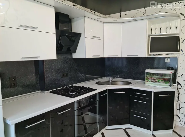 2 room apartment 62 m² Fanipal, Belarus