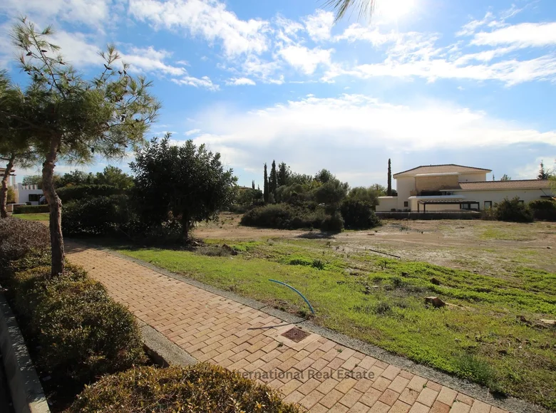 Land  Kouklia, Cyprus