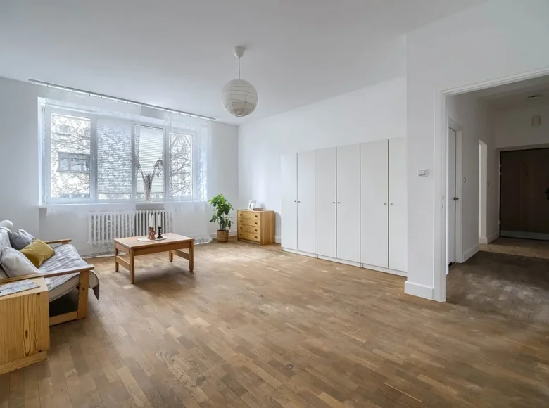 Wohnung 2 zimmer 76 m² Warschau, Polen