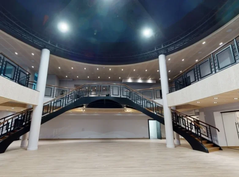 Инвестиционная 2 094 м² Латвия, Латвия