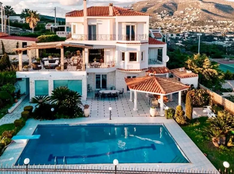 5-Schlafzimmer-Villa 350 m² Municipality of Saronikos, Griechenland