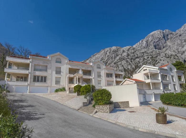 Wohnung 3 Schlafzimmer 120 m² Donji Orahovac, Montenegro