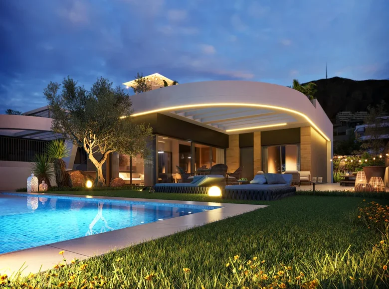 4-Schlafzimmer-Villa 317 m² Finestrat, Spanien