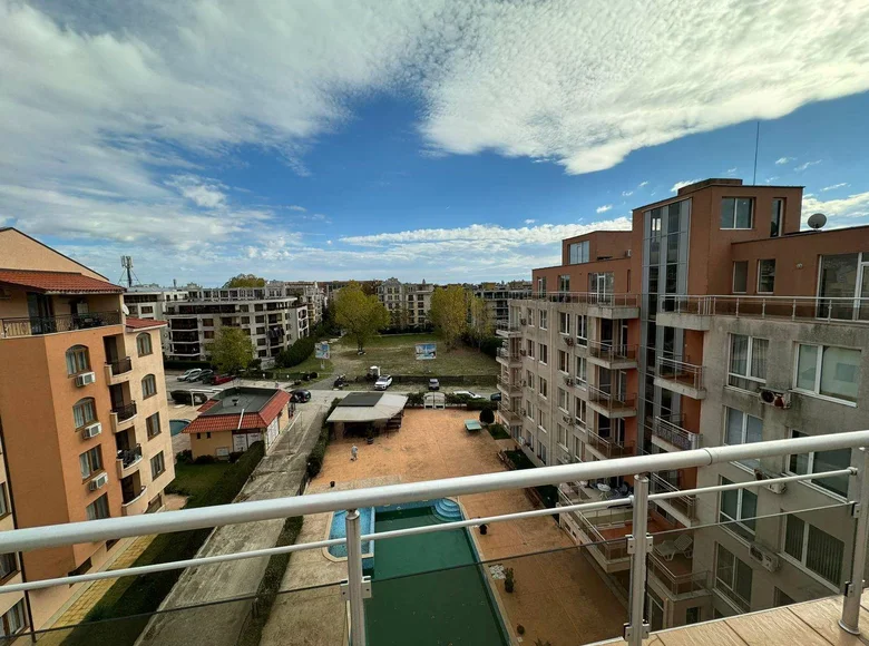 Квартира 3 комнаты 148 м² Несебр, Болгария