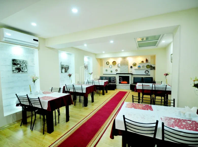 Propiedad comercial 600 m² en Tiflis, Georgia