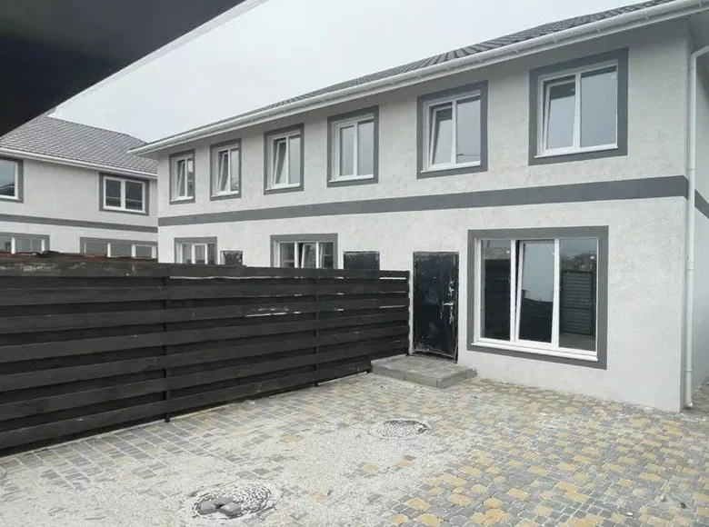 Haus 3 zimmer 70 m² Lymanka, Ukraine