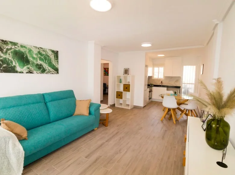 2 bedroom apartment 71 m² Torrevieja, Spain
