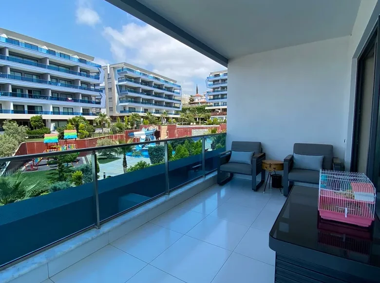 2 bedroom apartment 172 m² Alanya, Turkey