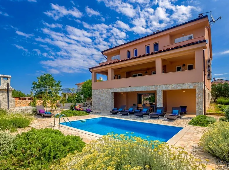 Maison 7 chambres 433 m² Krk, Croatie