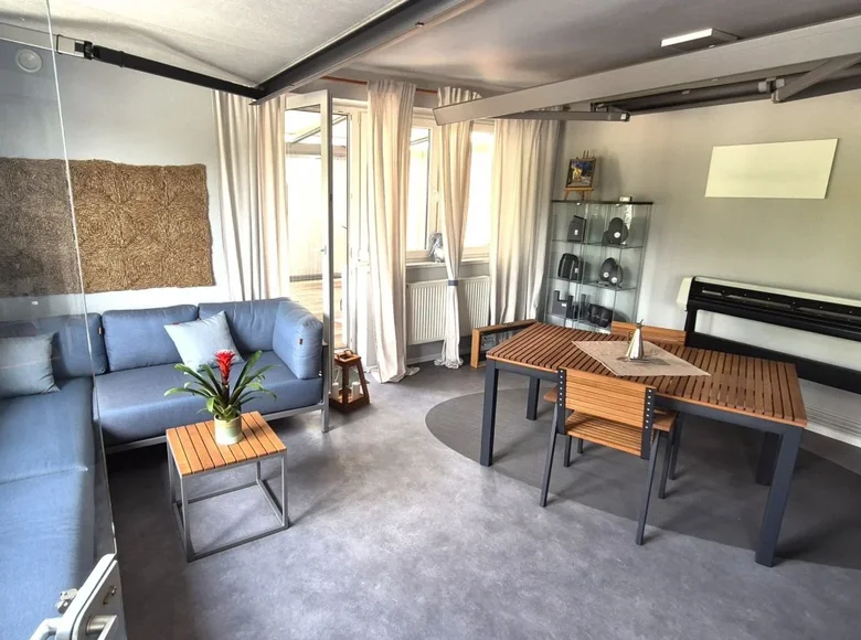 Nieruchomości komercyjne 1 pokój 70 m² w Warszawa, Polska