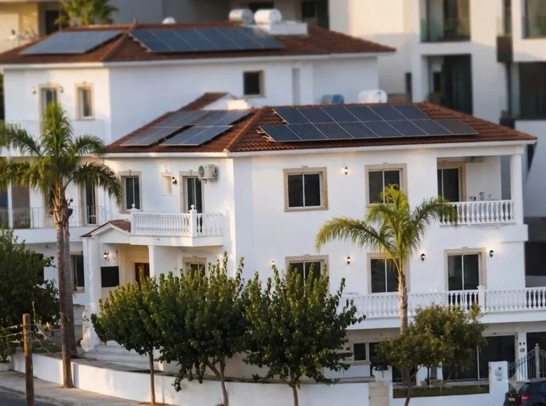4 bedroom Villa 325 m² in Demos Agiou Athanasiou, Cyprus