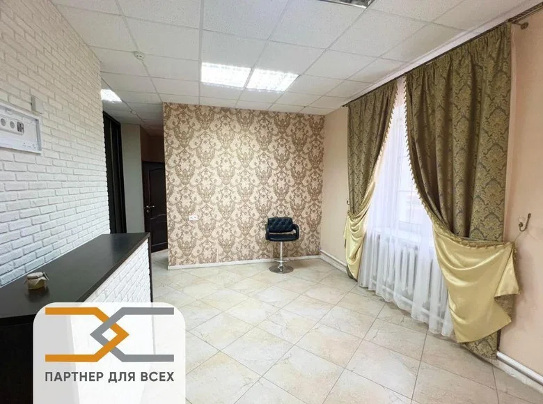 Shop 47 m² in Kapyĺ, Belarus