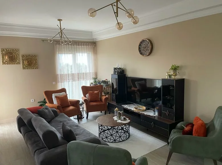 4 bedroom apartment 143 m² Bar, Montenegro