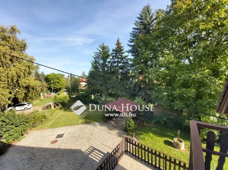 House 2 bathrooms 213 m² in Central Hungary, All countries