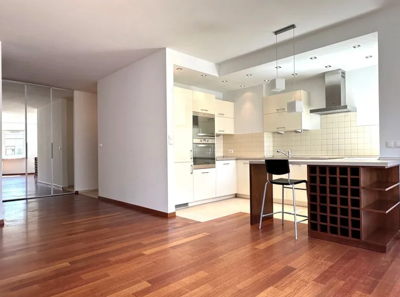 Квартира 4 комнаты 92 м² Варшава, Польша