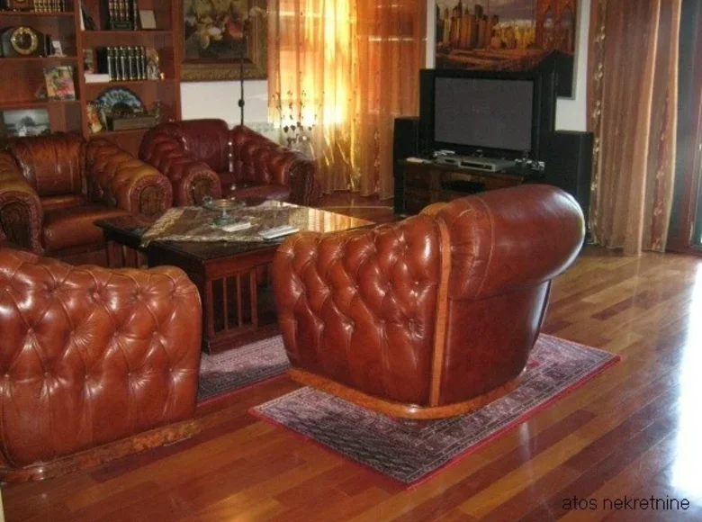 4 bedroom apartment 130 m² Podgorica, Montenegro