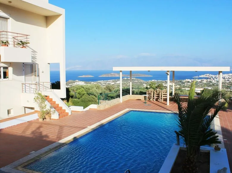 5-Schlafzimmer-Villa 300 m² Provinz Agios Nikolaos, Griechenland